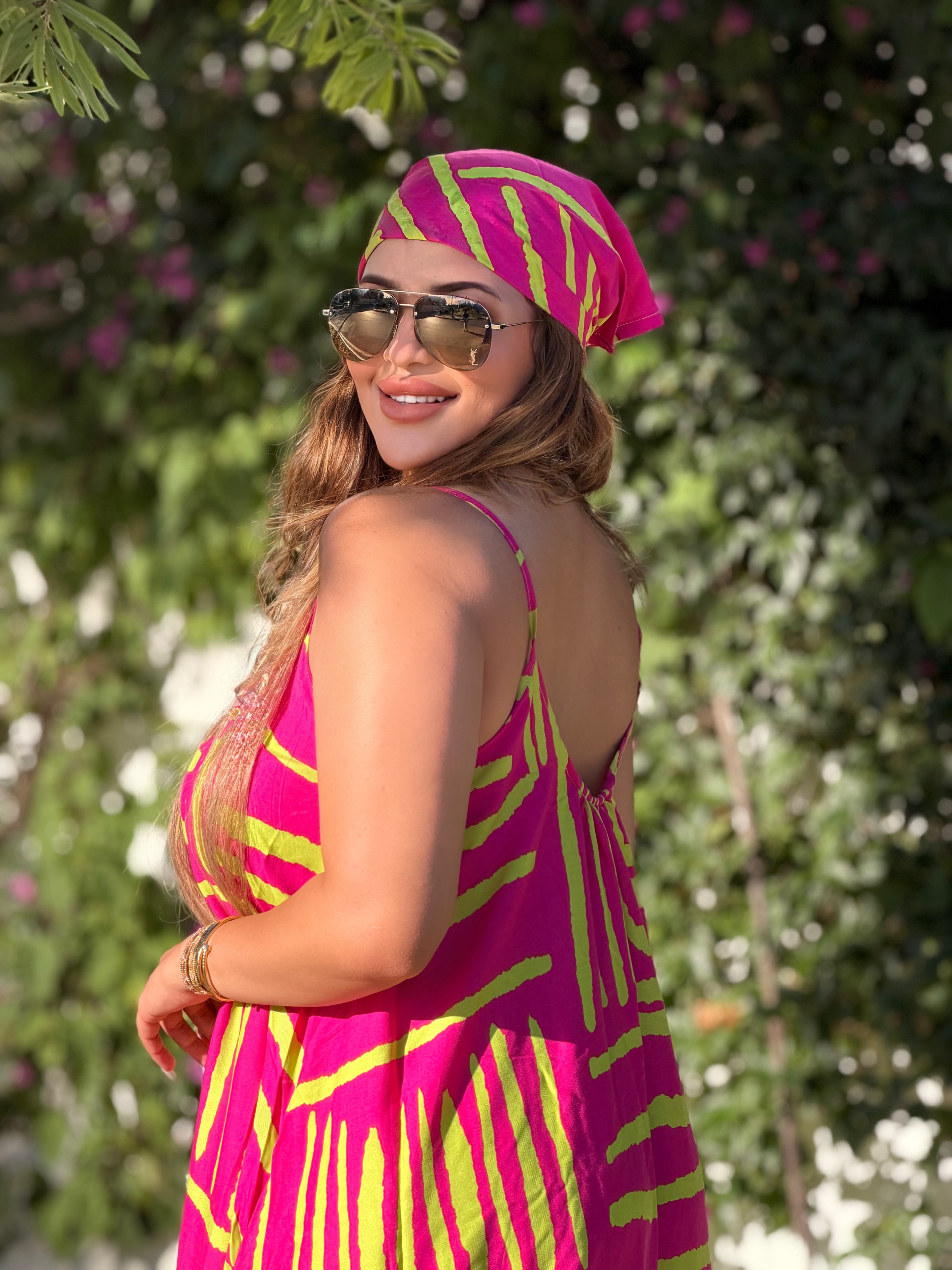Robe Maxi Bohème Évasion Néon (avec foulard assorti)