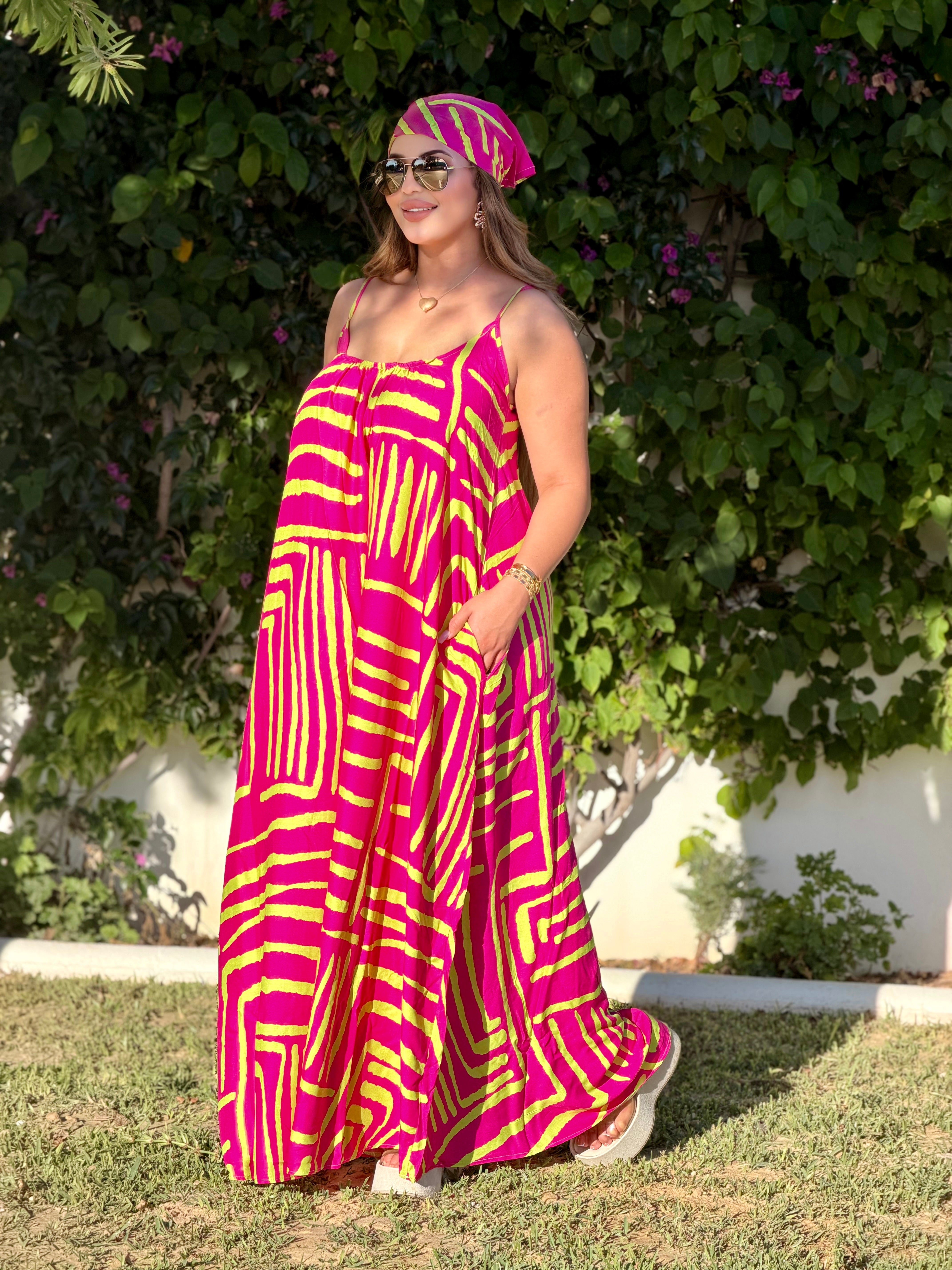 Robe Maxi Bohème Évasion Néon (avec foulard assorti)