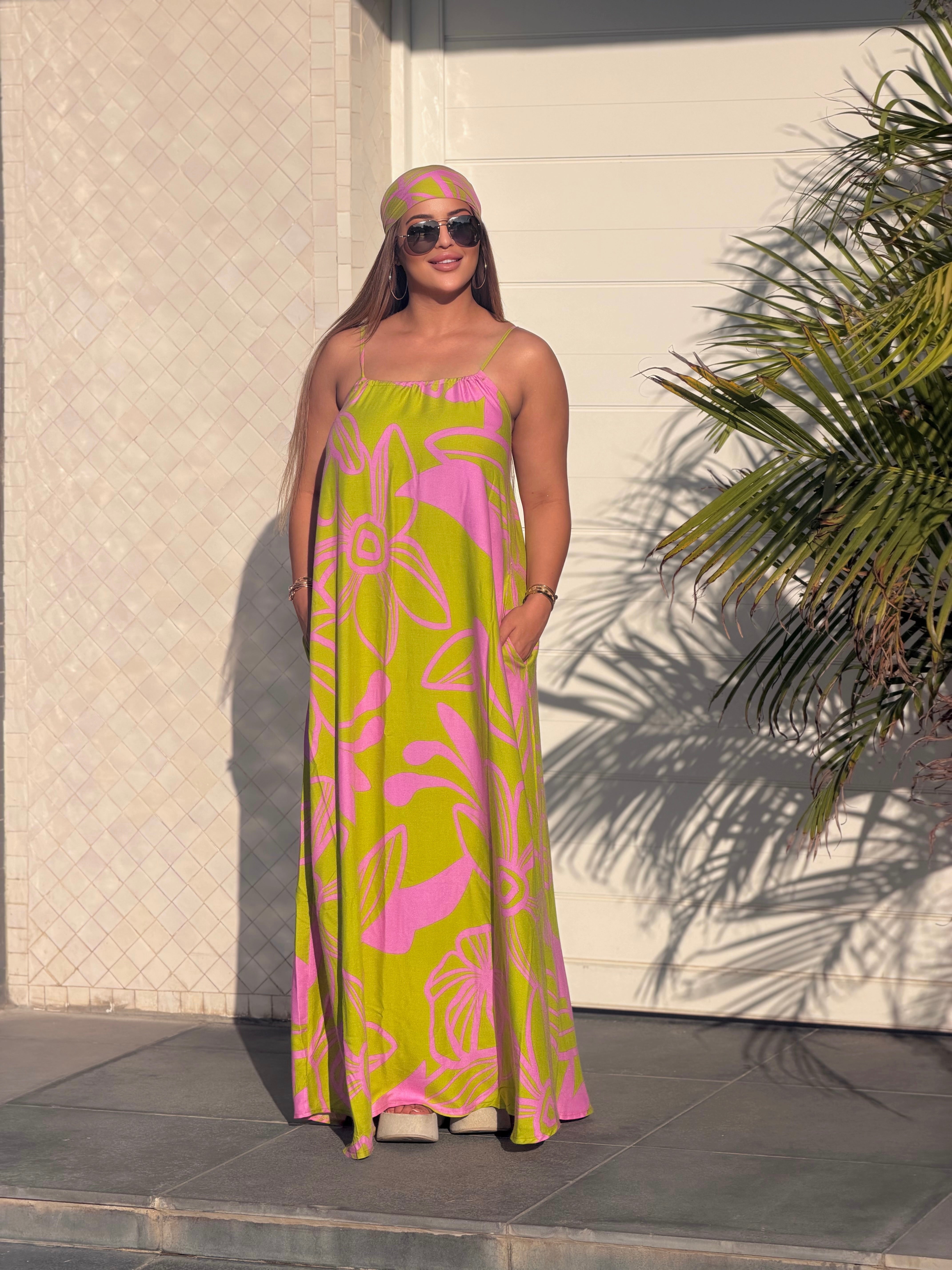 Robe Maxi Bohème "Éclat Tropical" (avec foulard assorti)